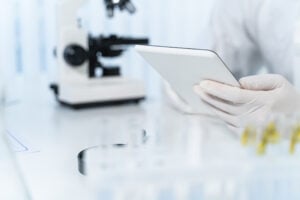 Pharmaceutical Manufacturing: The Importance of Data Quality & Compliance in Enterprise Asset Management